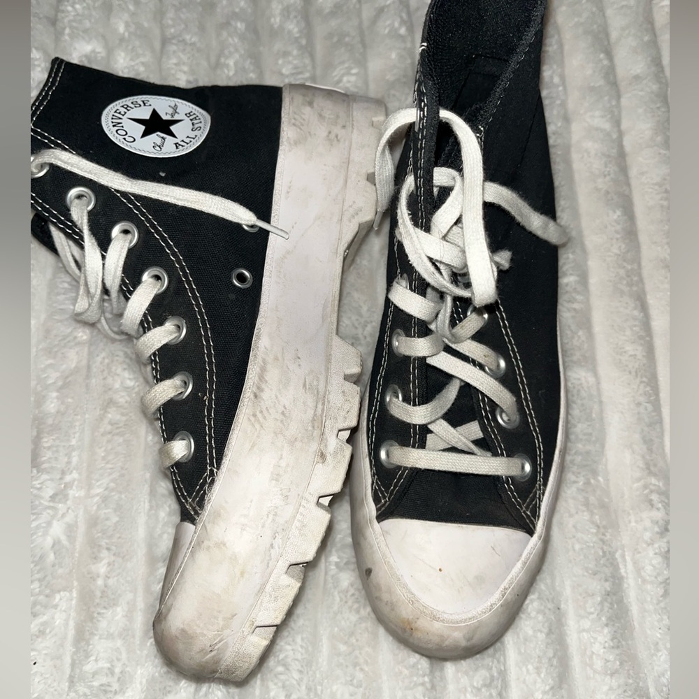 Converse Black and White Low Top Sneakers